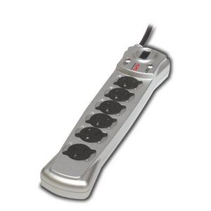 P6BMP4 APC SurgeArrest Essential 6 Outlet 120V Receptacles: 6 x NEMA 5-15R 490J (Refurbished)