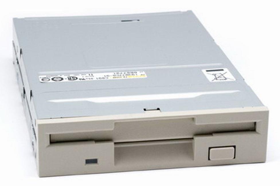 FD-T144W TEAC 1.44MB 3.5-inch Internal Floppy Disk Drive