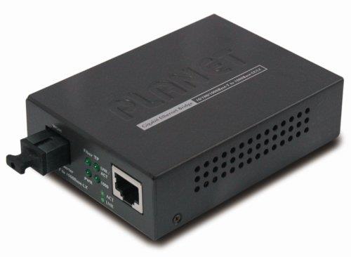 GST-806B15 Planet Technology 10/100/1000Base-T to 1000Base-LX(WDM) 1550nm 15km Smart Media Converter