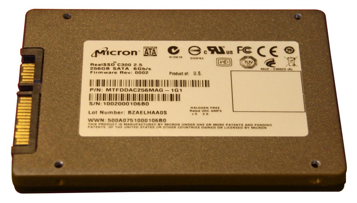 MTFDDAC256MAG-1G1 Micron RealSSD C300 256GB MLC SATA 6Gbps 2.5-inch Internal Solid State Drive (SSD)