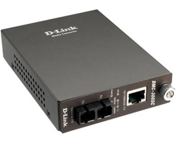 DMC-300SC D-Link 100Base-TX to 100Base-FX Multimode SC Media Converter (Refurbished)