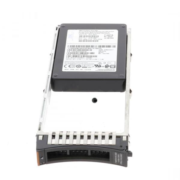 01EJ997 IBM 7.68TB SAS 12Gbps Read Intensive 2.5-inch Internal Solid State Drive (SSD) for FlashSystem 5100 and 5200